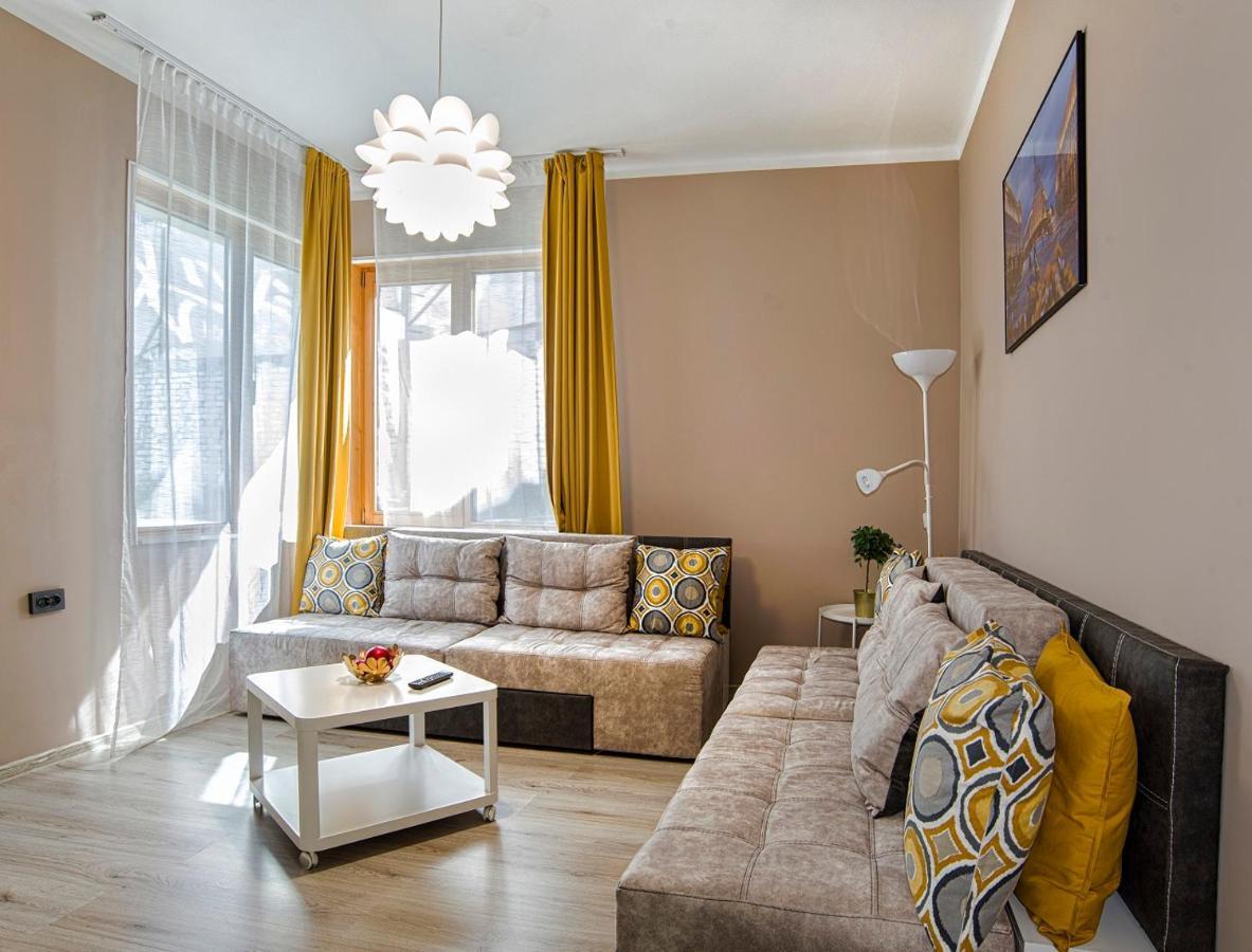 Ancient Serdica 2-Bedroom Apartment Sofia Bagian luar foto